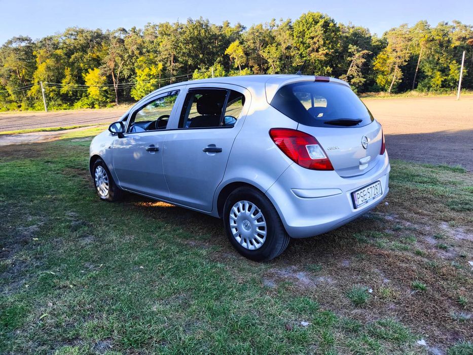 Opel Corsa B+G