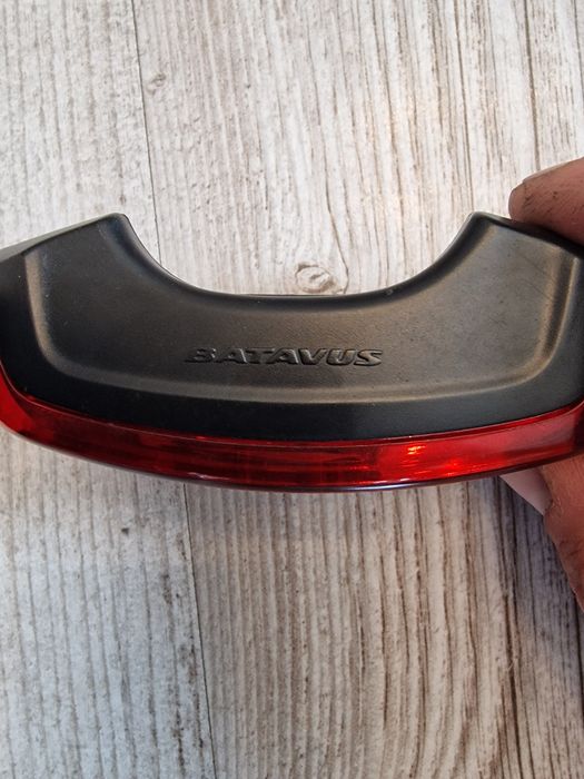 Lampka lampa rowerowa tylna Batavus