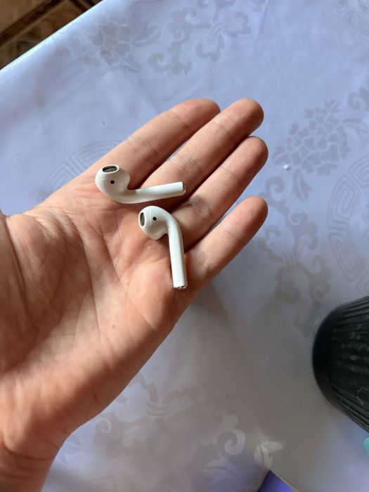 Оригінальні airpods 2