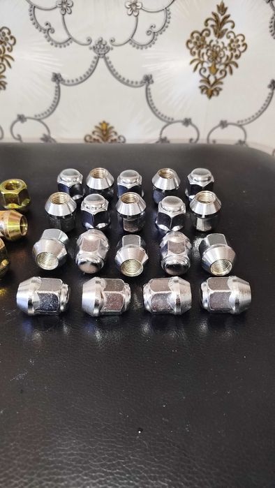 Гайки колёсные для дисков М12×1,5 ключ 19