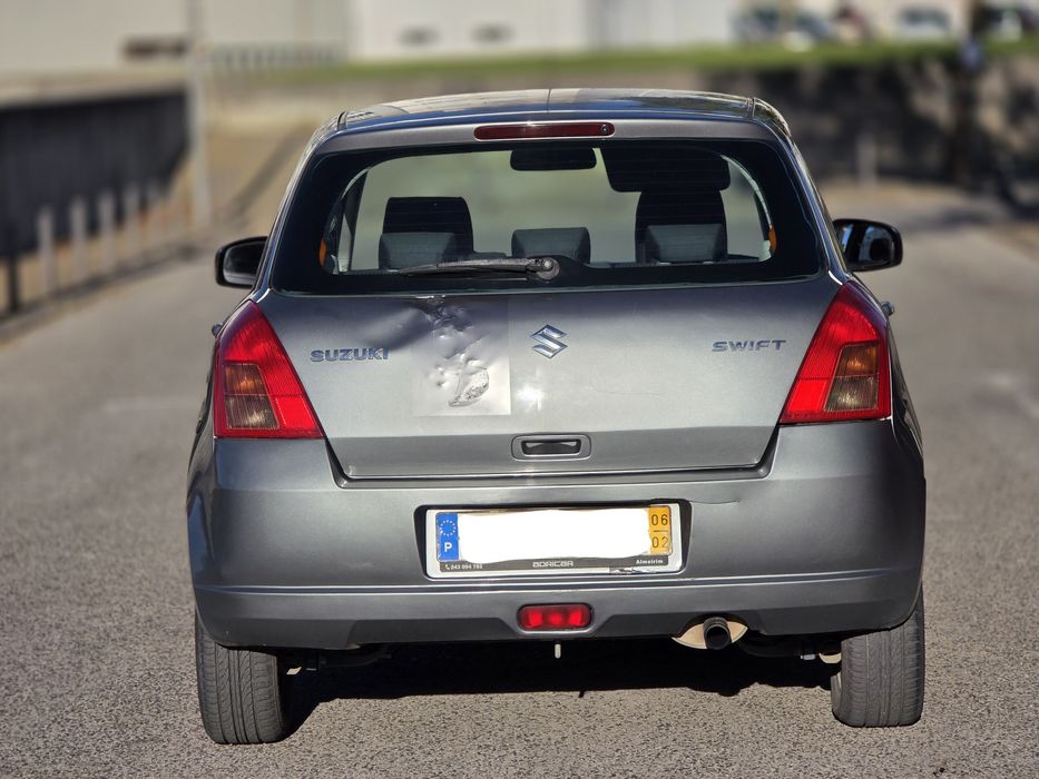 Suzuki Swift 1.3 DDIS 2006 Em Perfeitas Condicoes — photo 3
