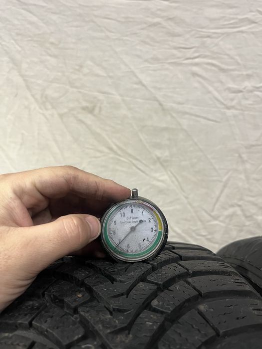 nr33 2 opony zimowe falken 205/60/16