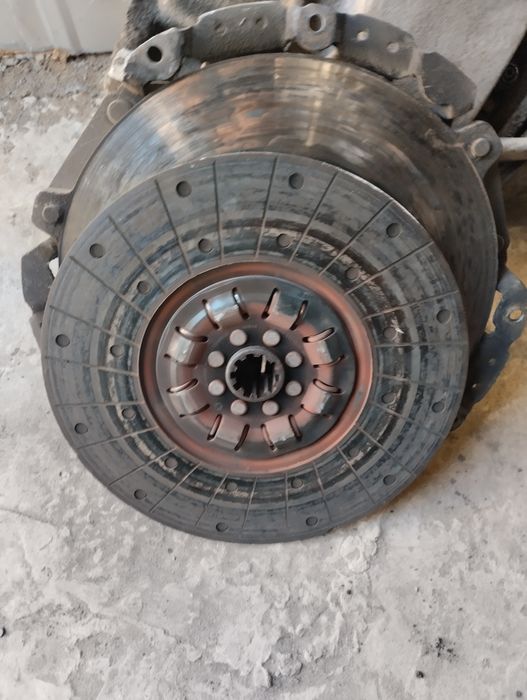 Продам лепестковую корзину  на газ 53