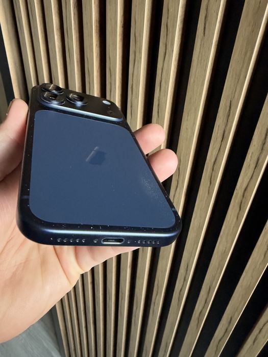 Iphone 17 pro 512 , roczny