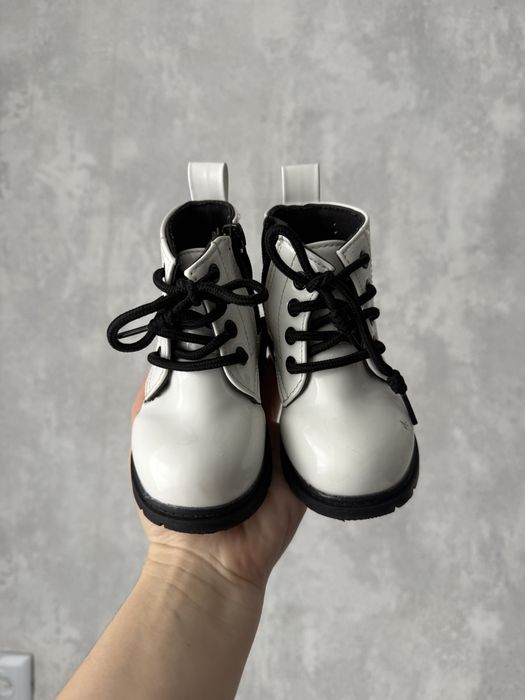 Продам дитячі осінні черевички  21 розмір