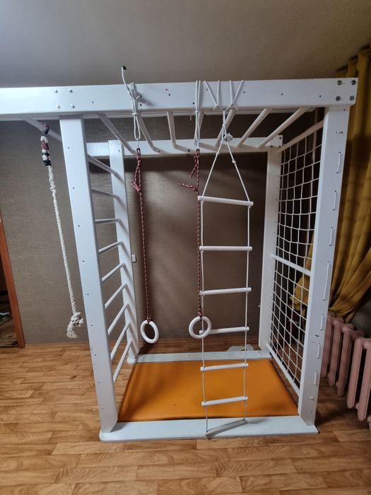 Дитячій міні спорт майданчик