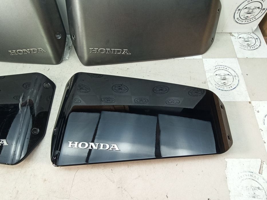 Acabamento malas laterais Honda
