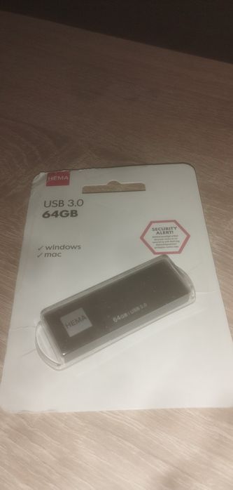 Pendrive i karta pamięci