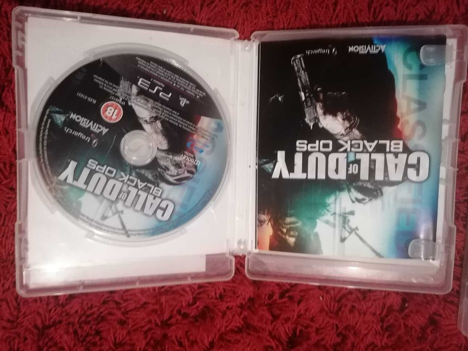 3 jogos de PS3 Fifa 17, Minecraft e COD:Black Ops