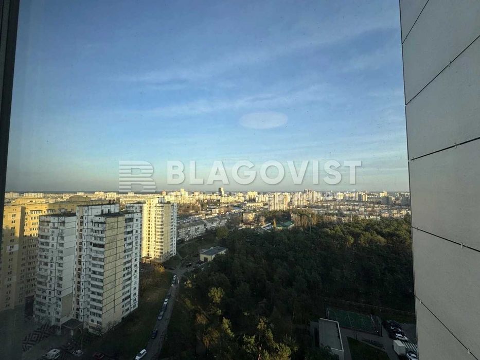 Продаж 1-к квартири Дизайн.ремонт ЖК Автограф, Парк Перемога М.Дарниця