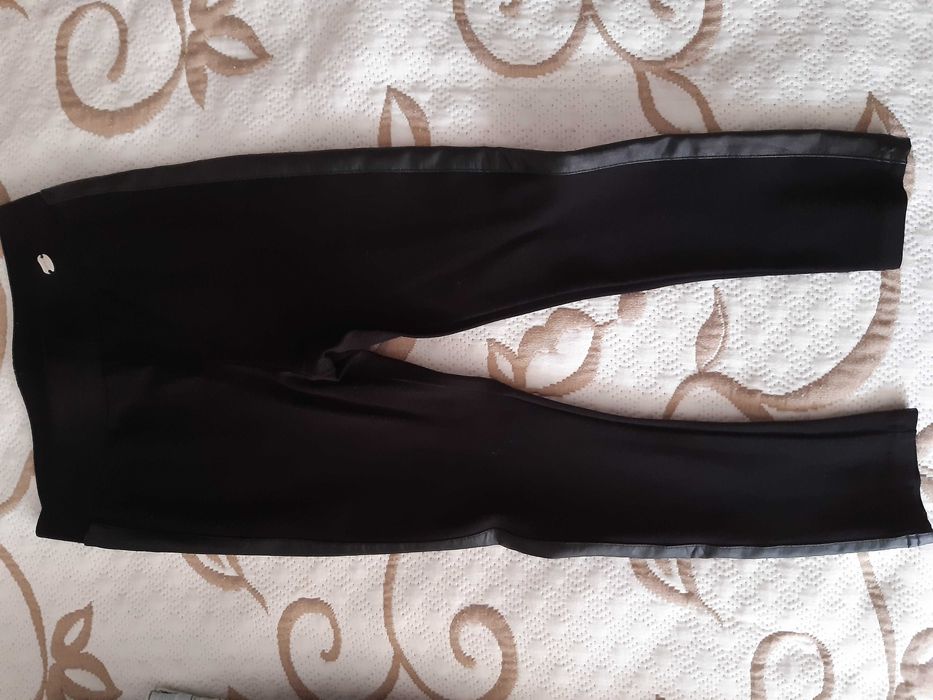 Calças pretas menina tam 5