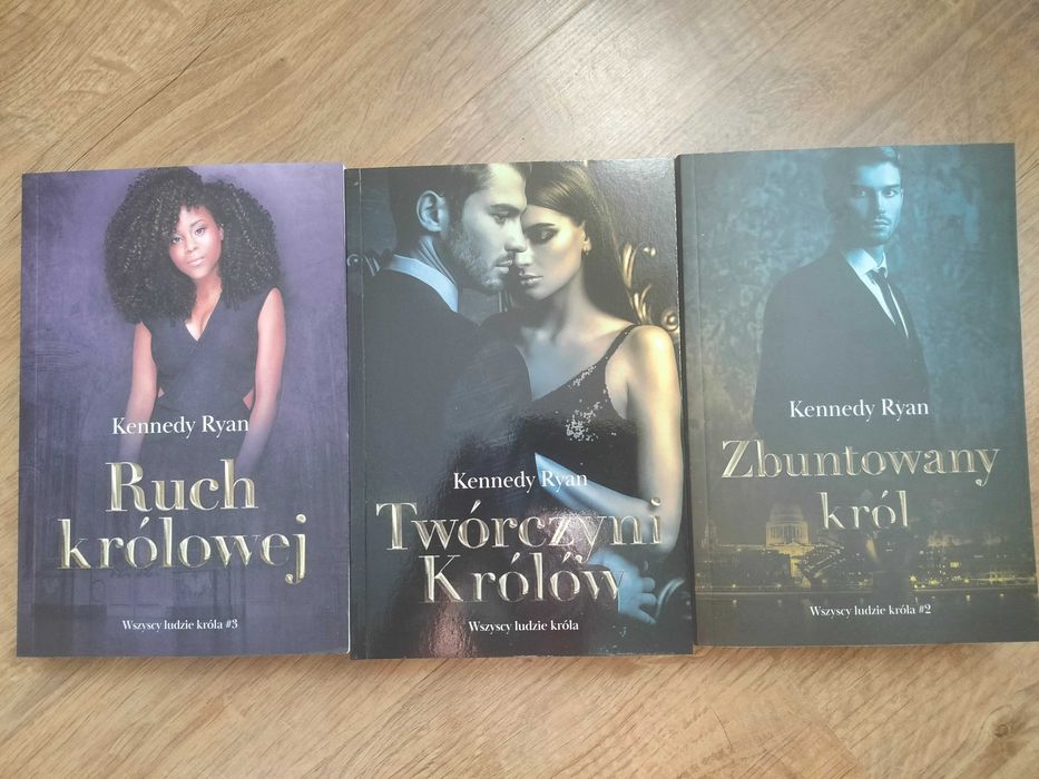 Twórczyni królów,Zbuntowany król,Ruch królowej Kennedy Ryan