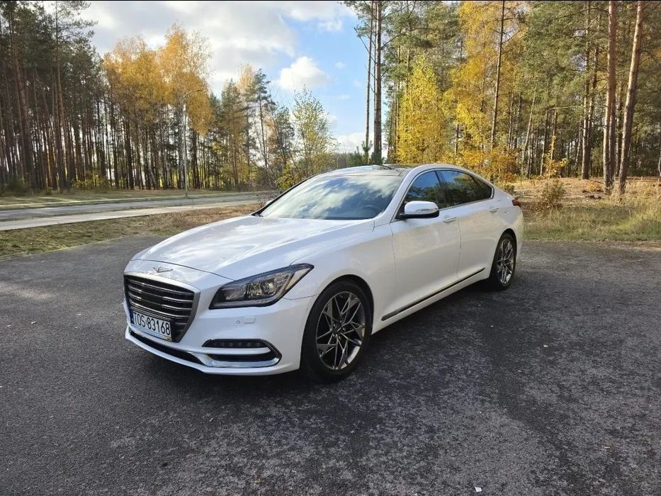 Hyundai Genesis