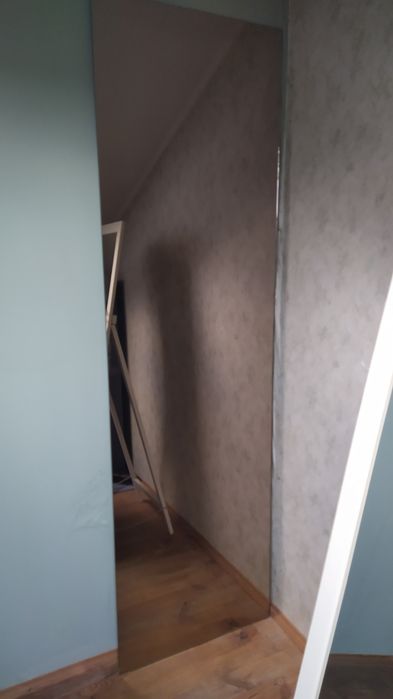 Зеркало .Бронзова не.