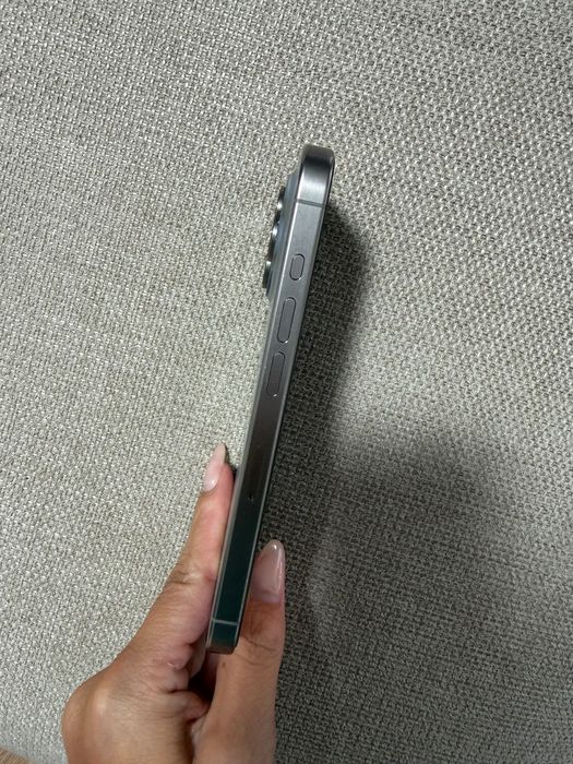 iPhone 15 pro ótimo estado