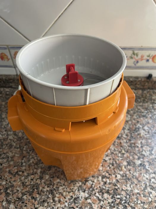 Picadora Moulinex  em bom estado