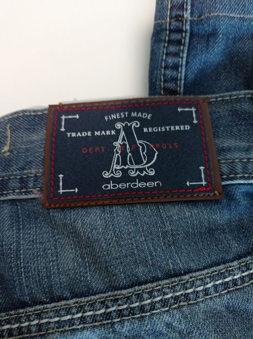 Calças de rapaz novas