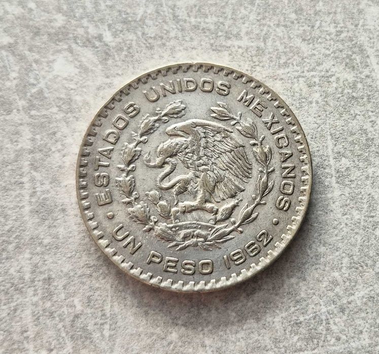 447) MEKSYK srebro - 1 Peso - 1962 r.