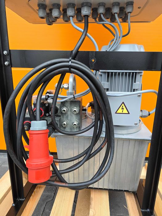 Zasilacz Hydrauliczny Agregat Pompa Olejowa Łuparka Stacja Hansa Flex