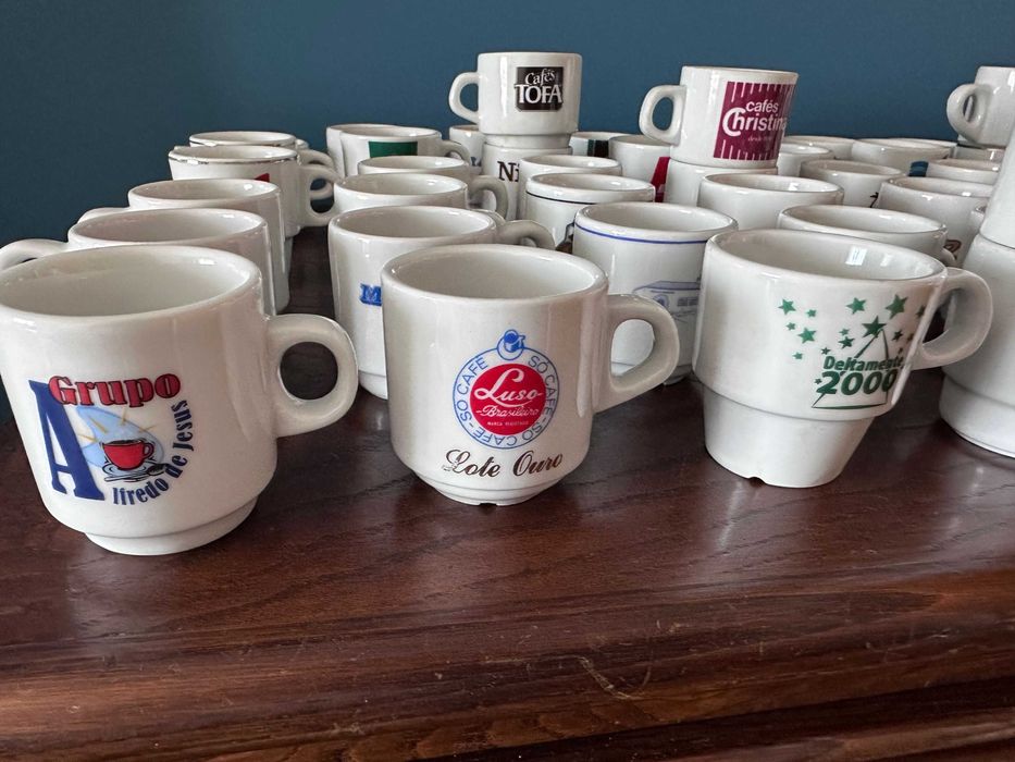Coleção de chávenas de café