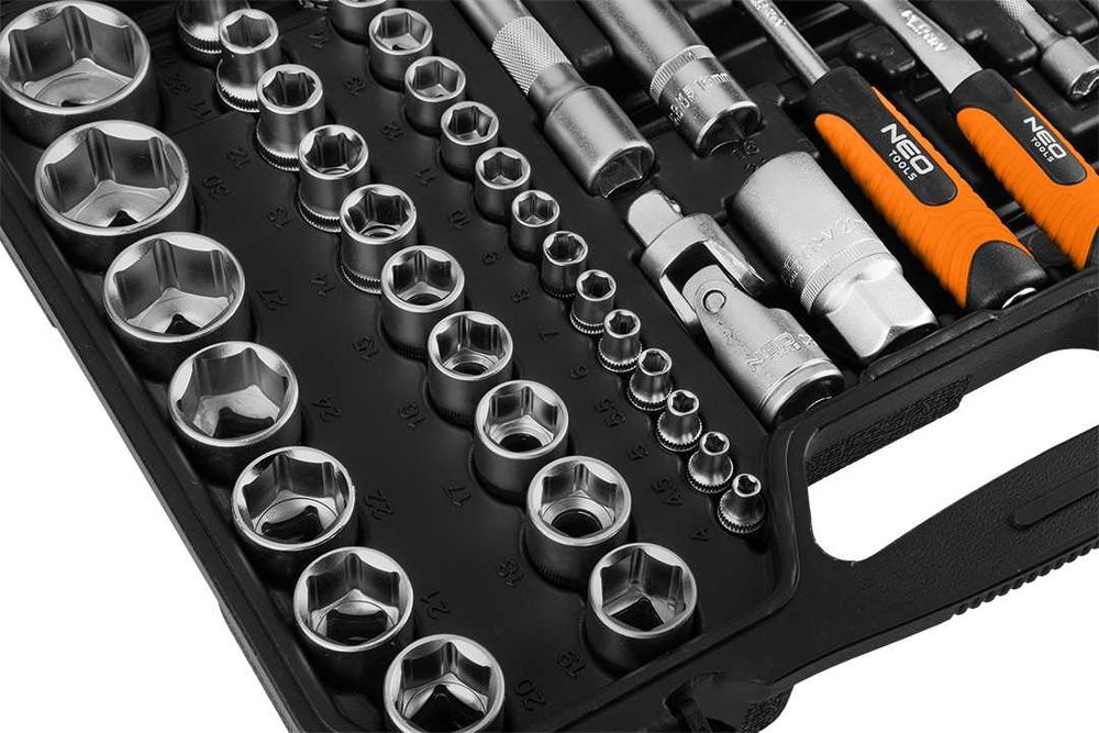 NEO Zestaw Kluczy Nasadowych 110 Elementów 1/2", 1/4" Walizka okazja