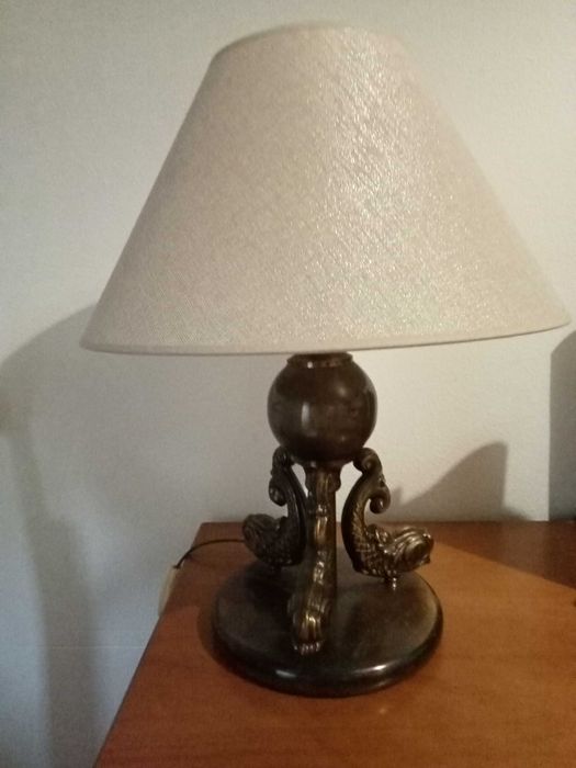 Candeeiro com peixes