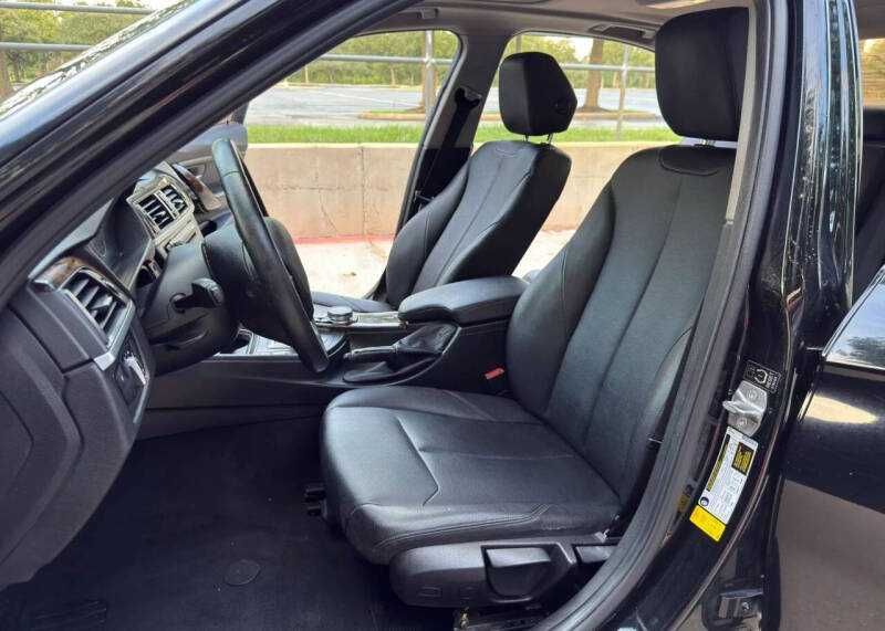 2015 BMW 3 Series 320i