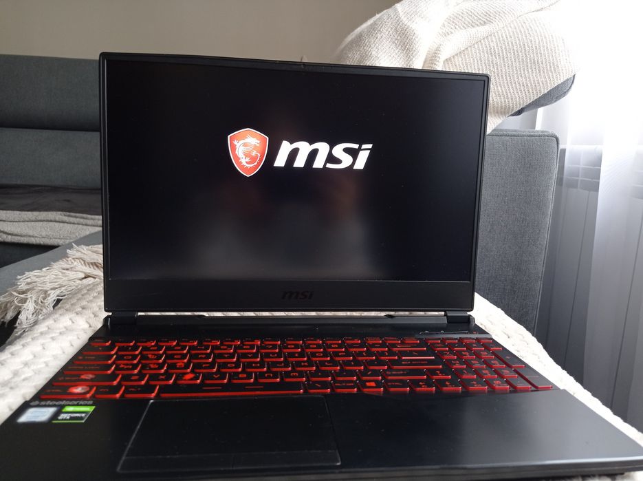 Laptop gamingowy MSI GL65 i7