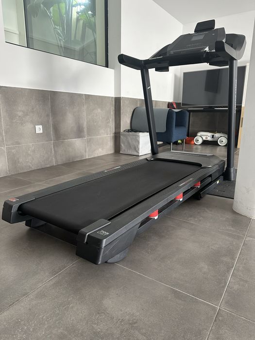 Passadeira corrida PROFORM 705 CST