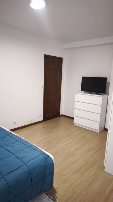 Alugo suíte em Arcozelo Barcelos entrada imediata