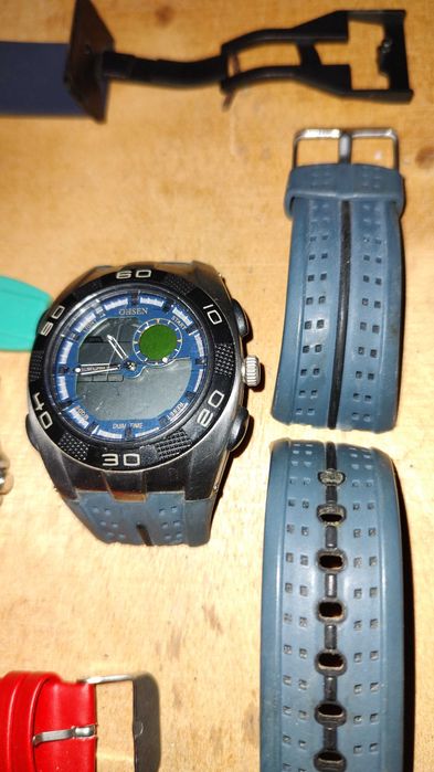 Суперлот наручных часов.