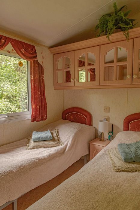 Domek w górach z prywatną plażą.