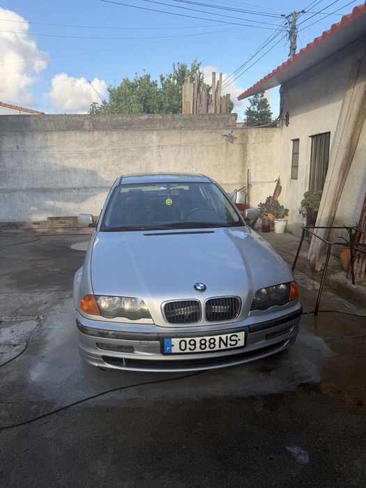 Bmw 320d em muito bom estado