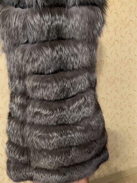 Жилетка меховая Чернобурка
