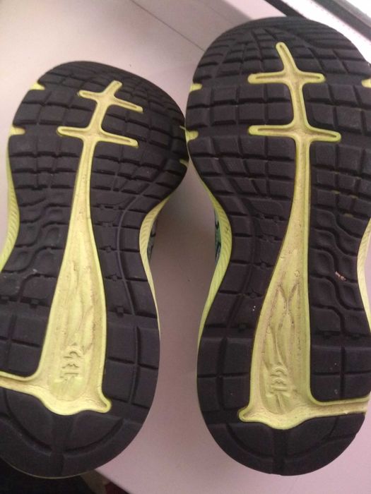 подростковые  кроссовки asics noosa