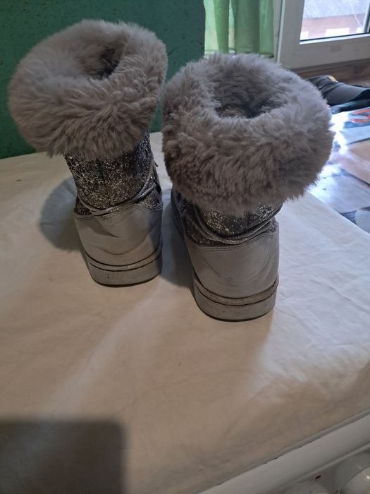 Но Сапоги Утеплённые внутри Угги 35 размер