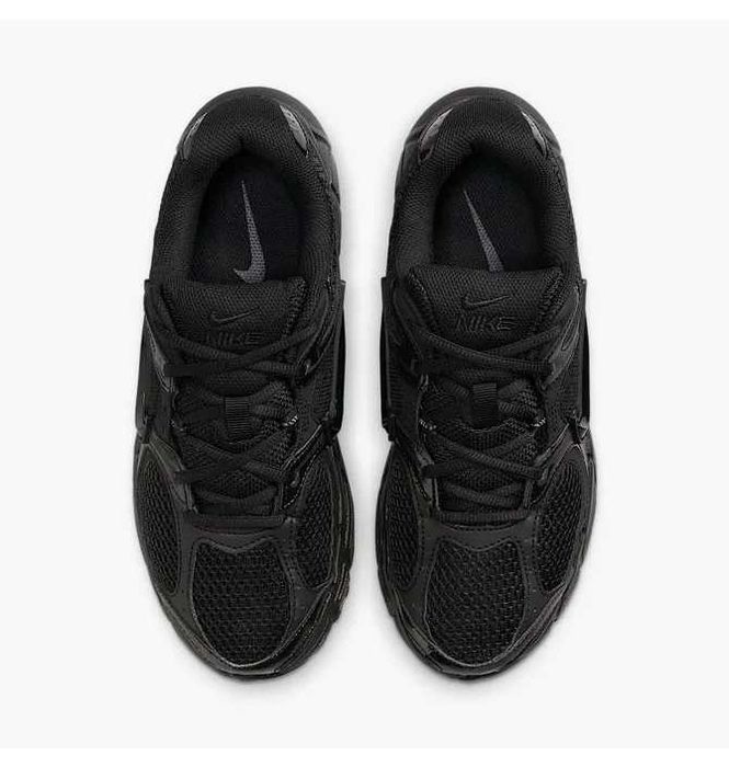 Оригінал! Кросівки Nike W V5 RNR HQ7901-001