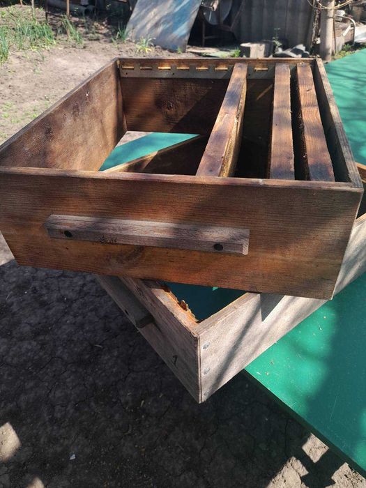 Продам вулики 10 рамкові .