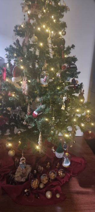 Árvore de Natal completa 1.85 altura