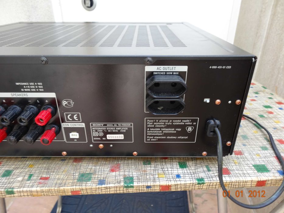 Amplificador Sony TA-FB920R QS