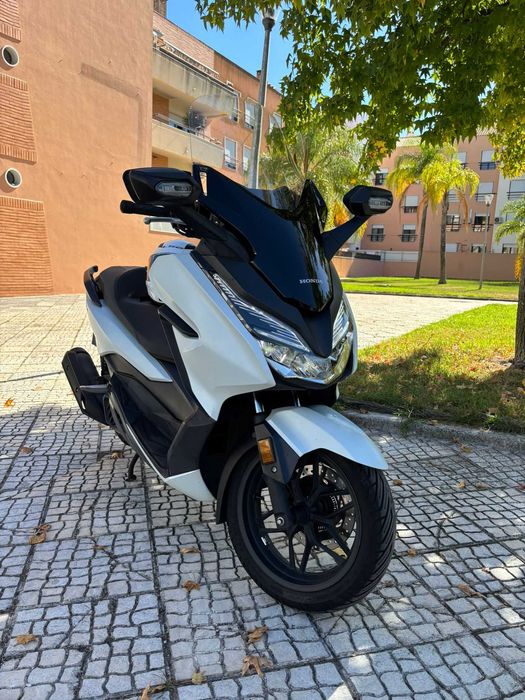 Honda Forza 125 IMPECÁVEL