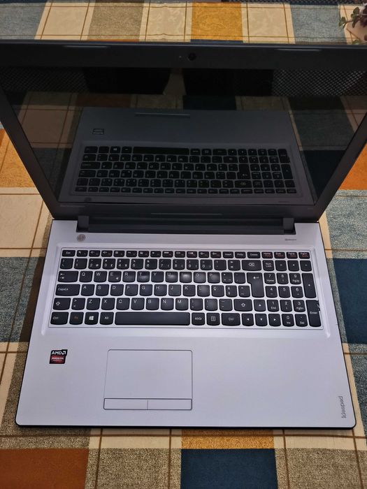 Lenovo ideapad 300