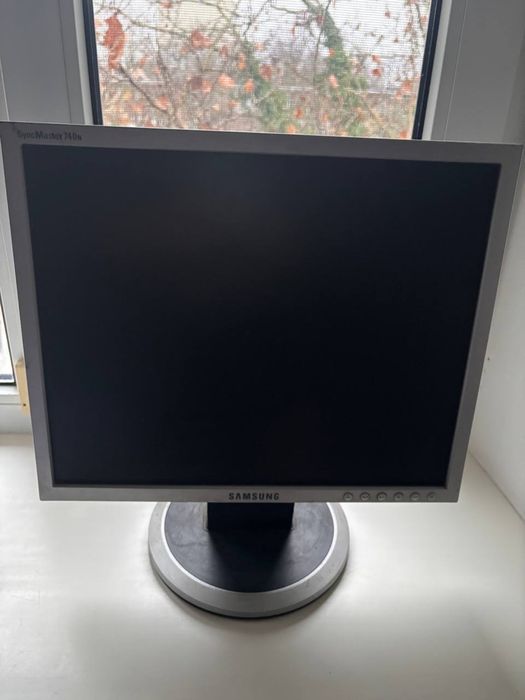 Монитор Samsung   740N (R] D ( Нерабочий) Б.У