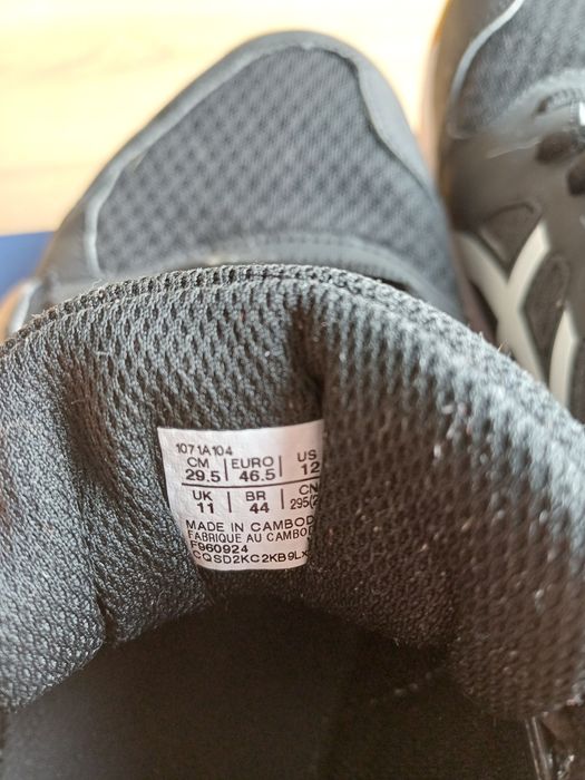 Buty Asics Upcourt 6 46.5 29.5cm