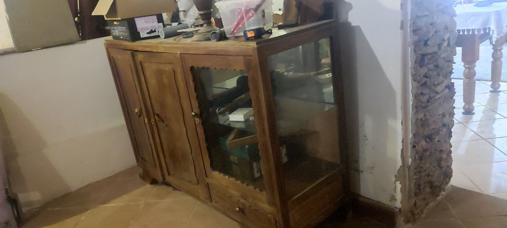 Armário antigo c/ espelho