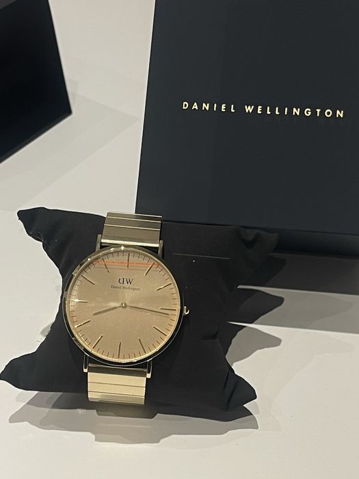 Zegarek Daniel Wellington - nowy, elegancki, złoty
