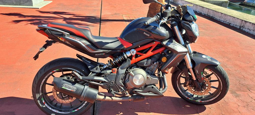 Vendo Benelli 302 2017 com 20000kms