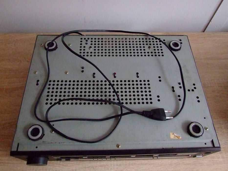 Grundig R 7150 Sprawny  .