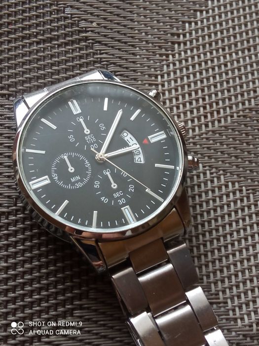 Часы мужские деловые с браслетом