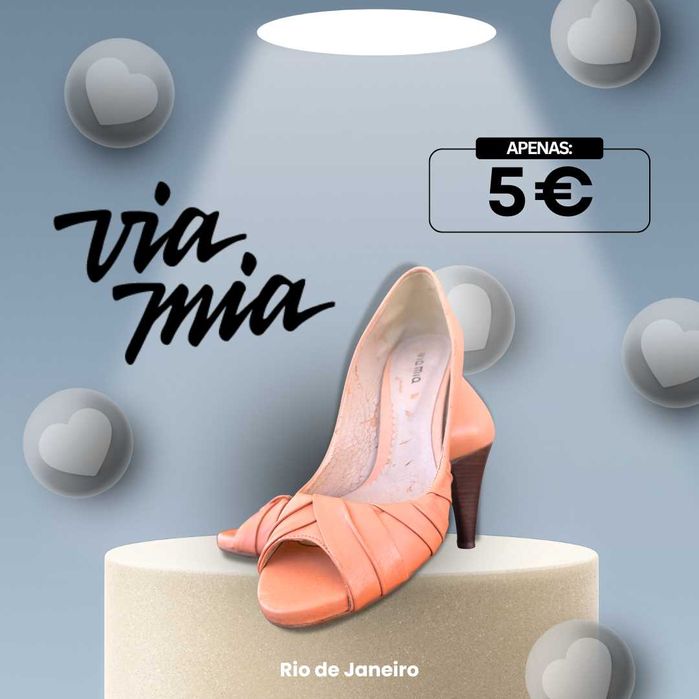 Sapato alto, cor salmão, Brasil